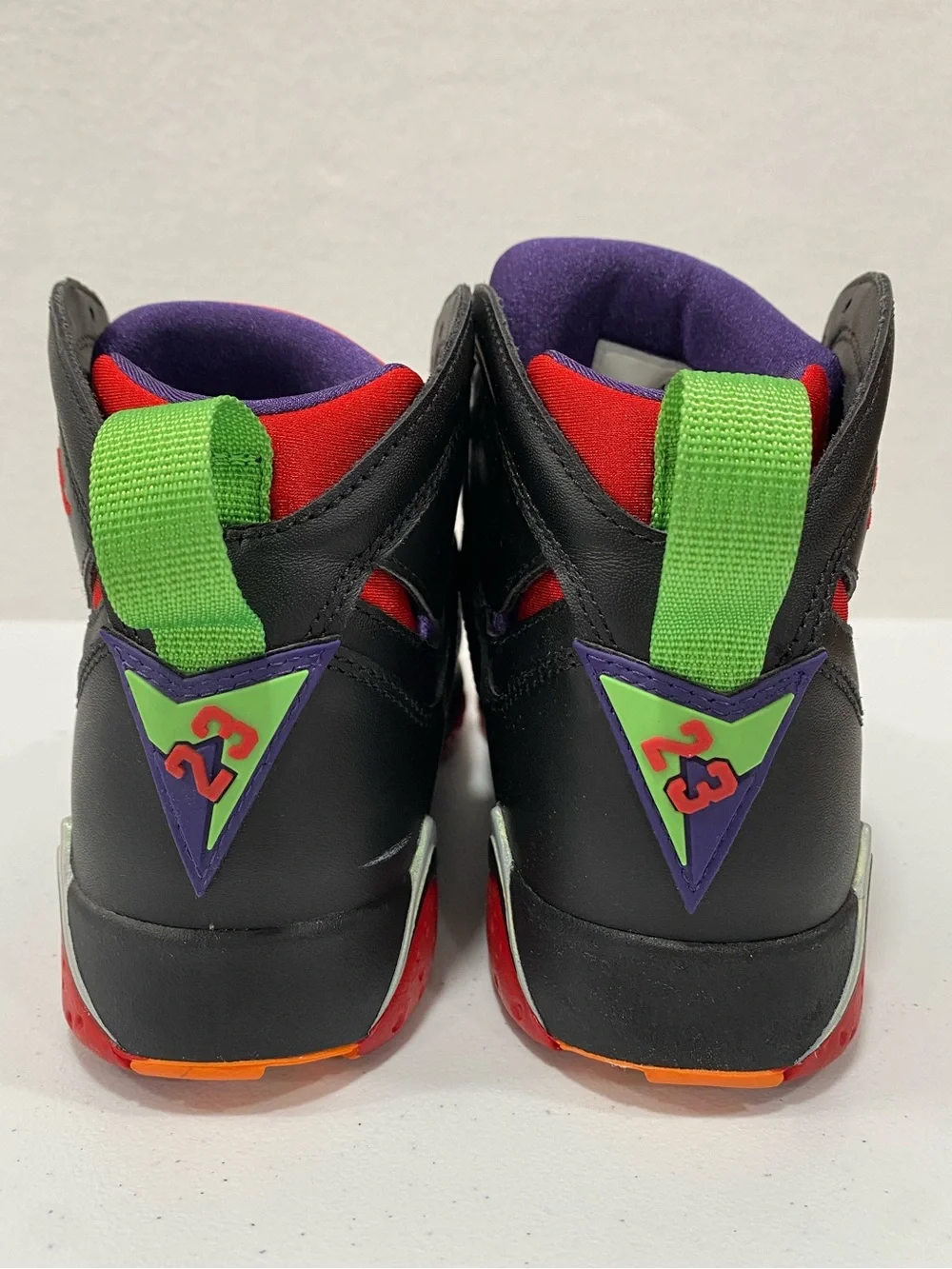 Air Jordan 7 Retro “Marvin the Martian” Size 6.5Y Men’s 6.5/Women’s 8 304774-029
